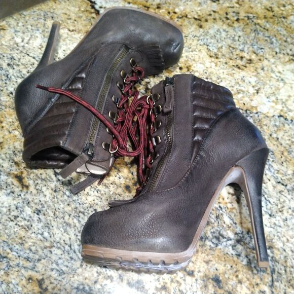 Boutique 9 Arael Platform Ankle Bootie Lace Up High Heels Women's Sz 5.5 - Picture 7 of 13